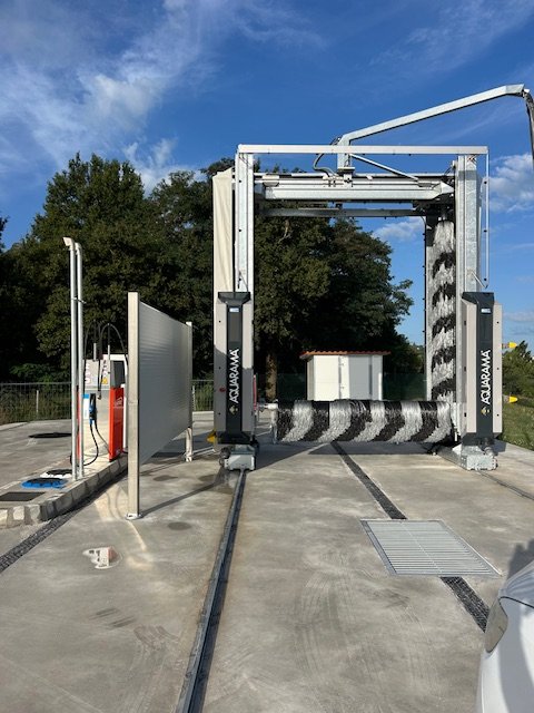 Puente de lavado privado instalado para Transportes Laredo